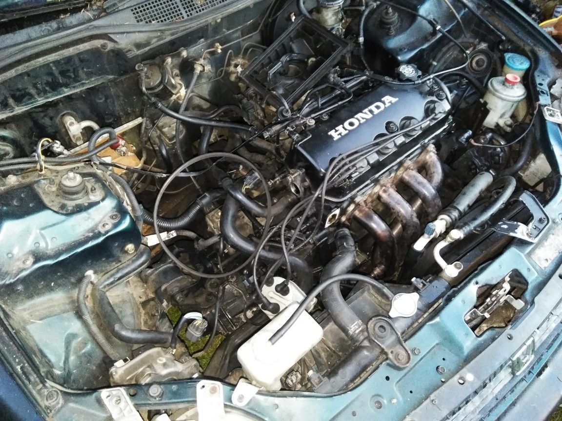 D16y7 engine and transmission for Sale in WA OfferUp