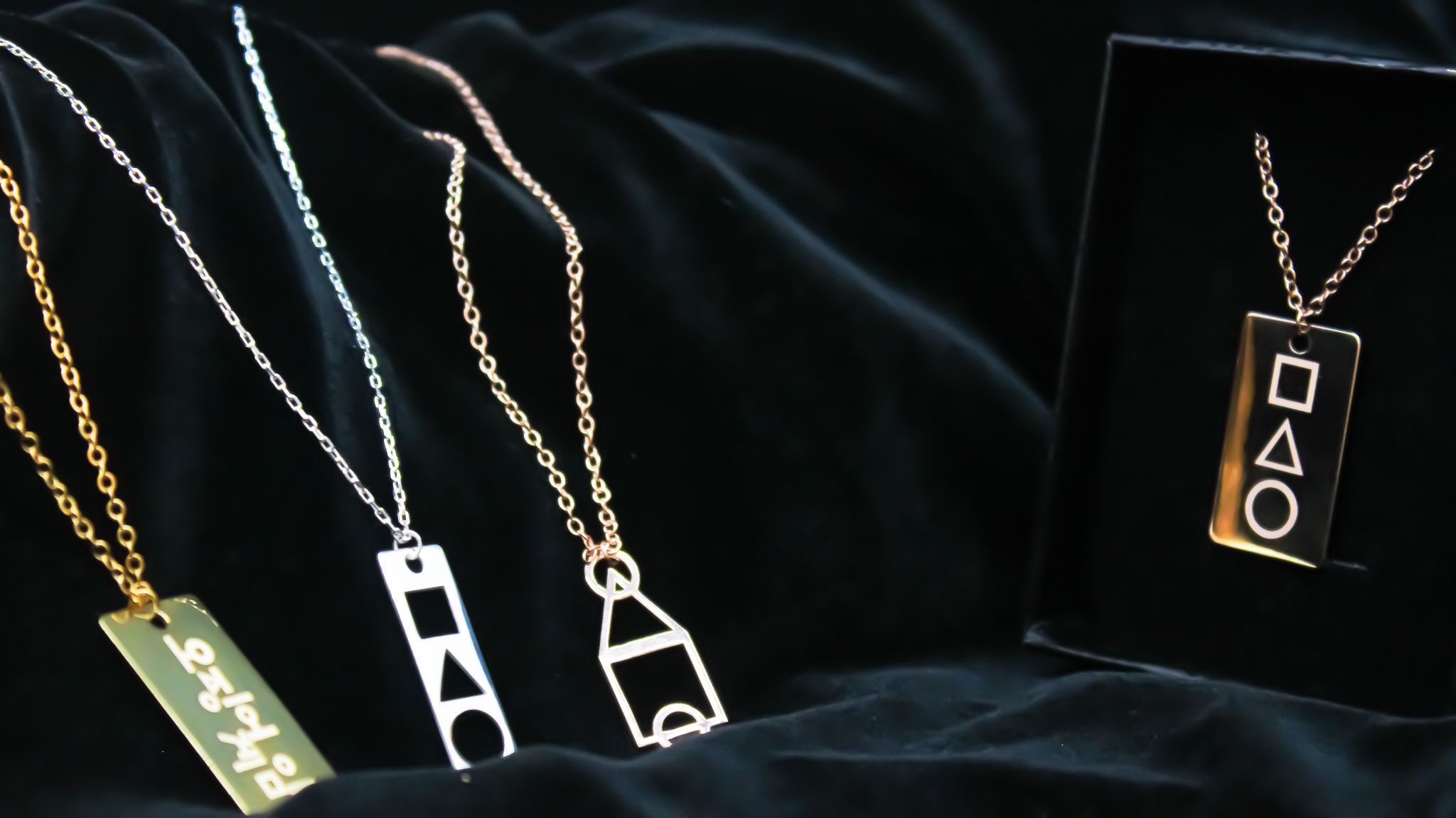 Squid Game Necklace, Netflix Tv Series Necklace