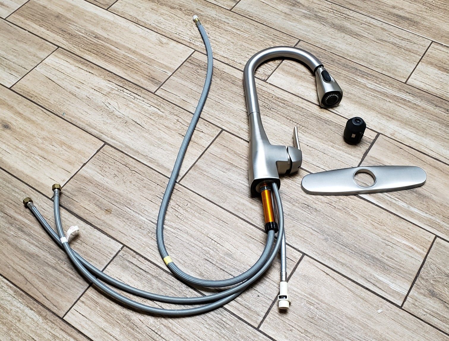 MOEN Kitchen Sink Faucet Kiran Spot Resist Stainless OneHandle High Arc Pulldown Kitchen Faucet