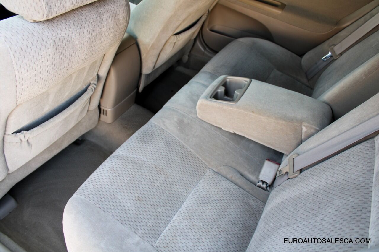 2004 Toyota Camry
