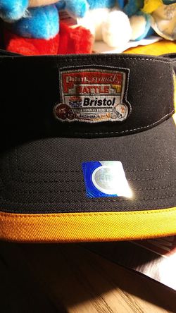 Battle at Bristol VT vs TN visor new never wore still has tags asking 8.00 obo Thumbnail