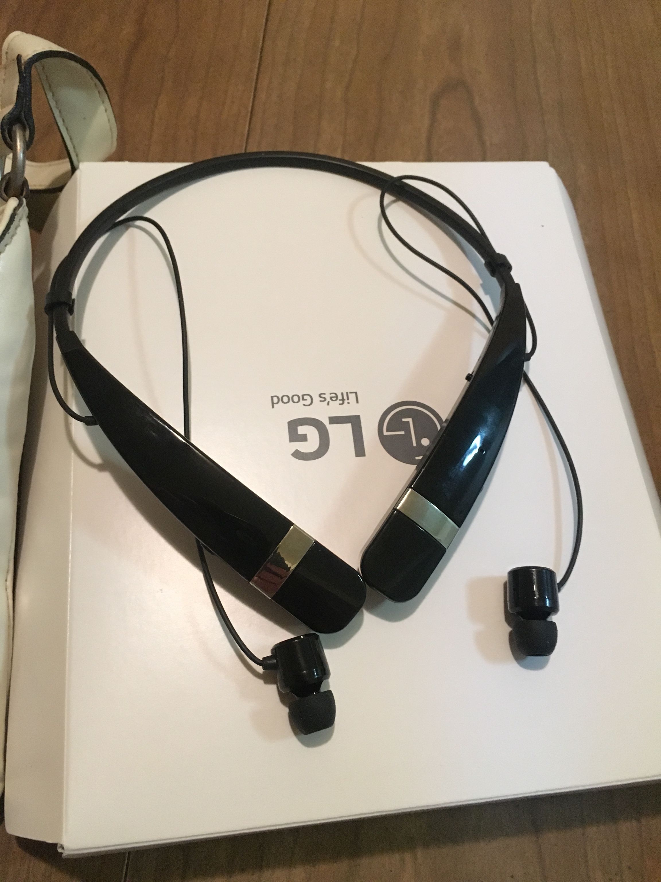 Tone Pro Wireless Magnetic Stero Headset