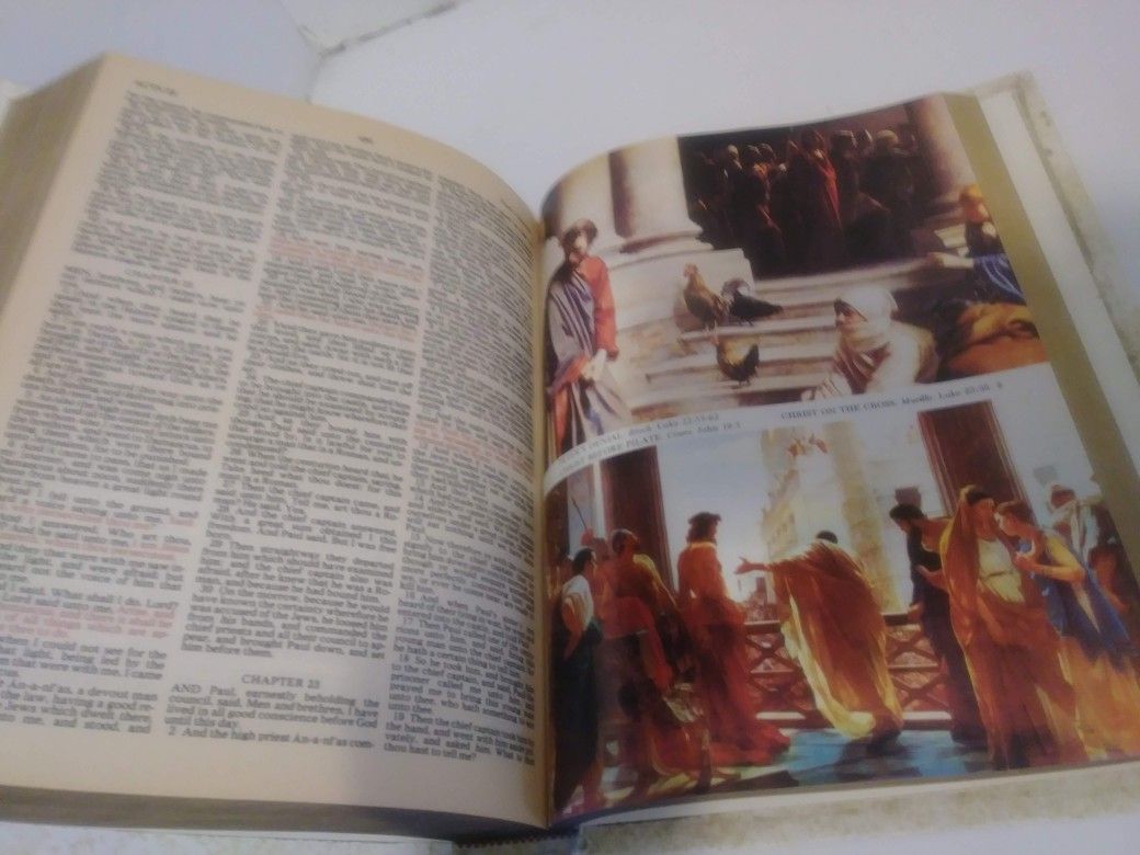 Holy Bible King James Version Our Family Red Letter edition Dictionary 1971
