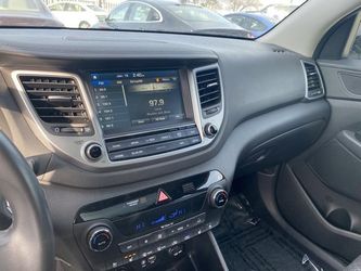 2017 Hyundai Tucson Thumbnail