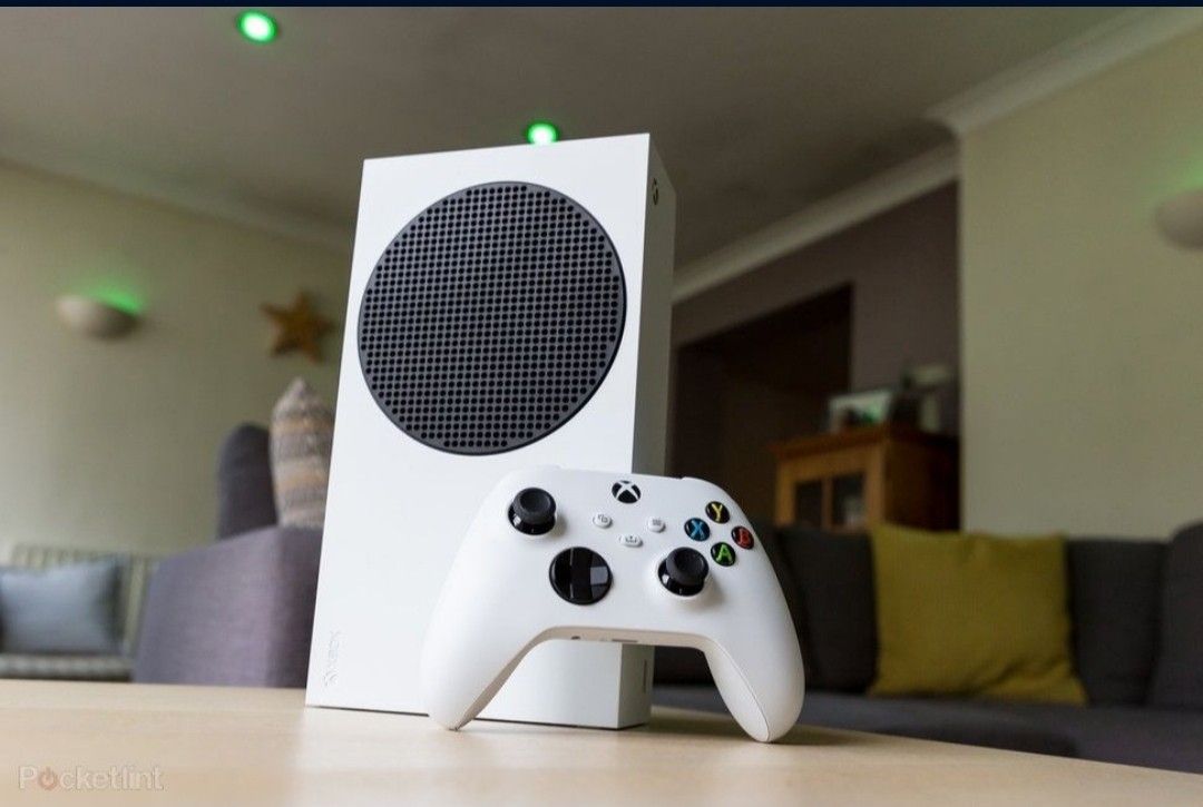 Xbox series S I'm giving this item to anyone who first congrats💕me on my happy anniversary on this number with item screenshot 918☆395☆0206🥰thanks