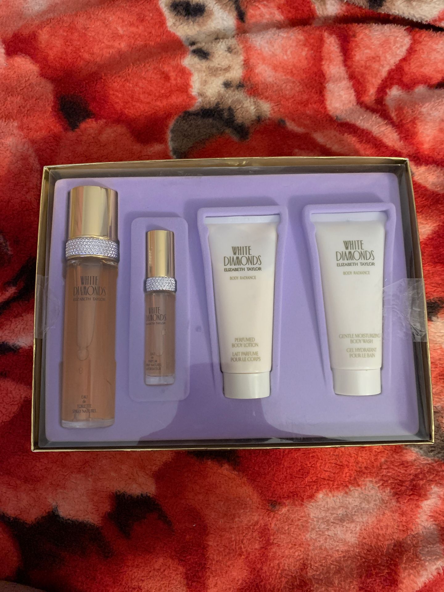 Perfume and body lotion set white diamonds
