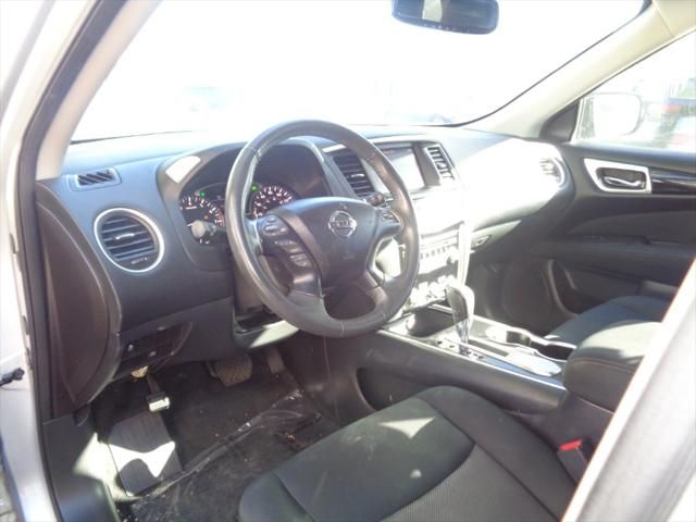 2017 Nissan Pathfinder