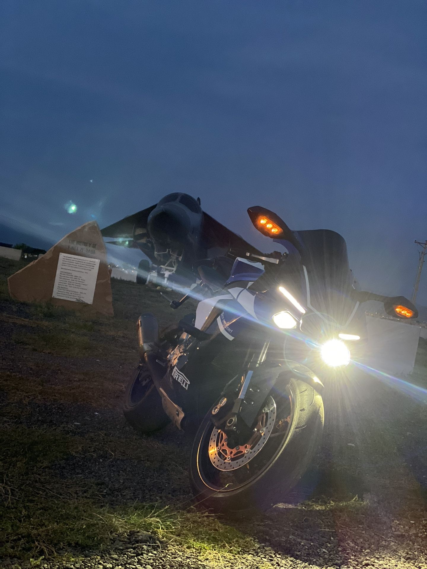 2016 Yamaha R1
