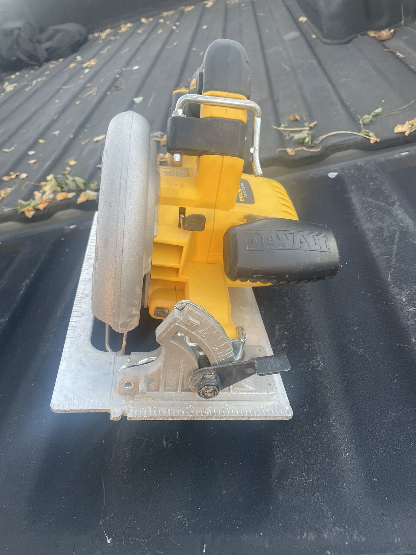 Dewalt Circular Saw