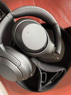 WH-1000XM4 wireless headset