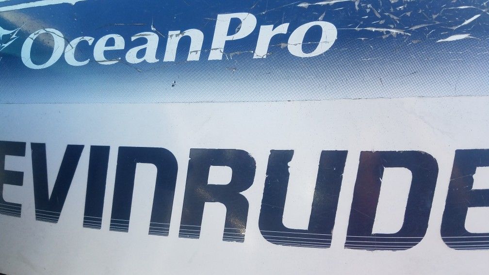 97 aquasport outboard motor 200 horsepower Evinrude