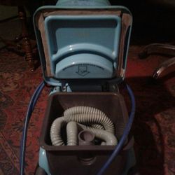 Used/Refurbished Nautavac Grab n' Go Carpet Pro Steam Cleaner 