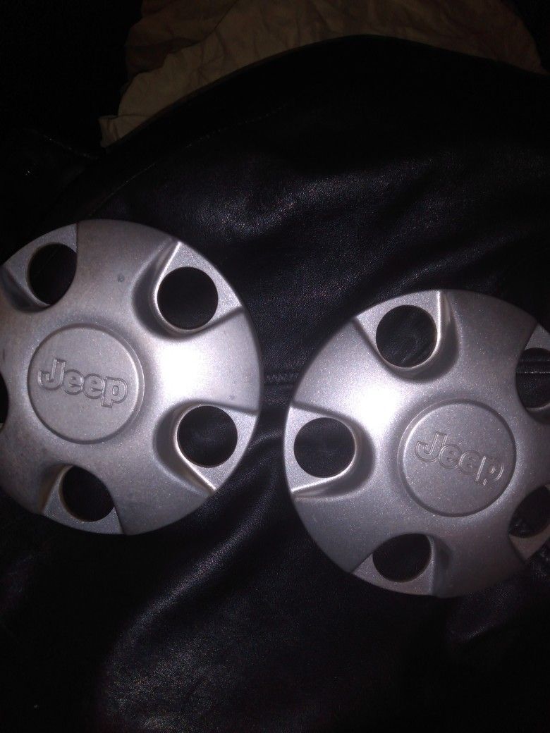 5 Center Caps For 93-01 Cherokee, 02-07 Liberty, 97-06 Wrangler