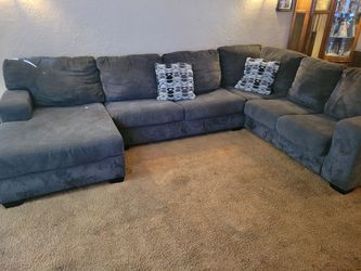 Sectional Couch Thumbnail