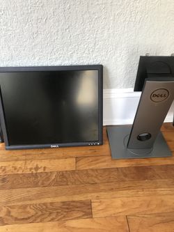 Dell & LG Monitors with Stands Thumbnail
