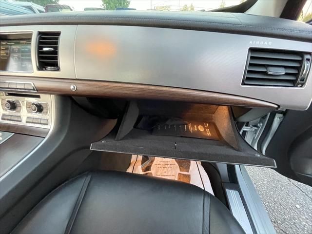 2014 Jaguar XF