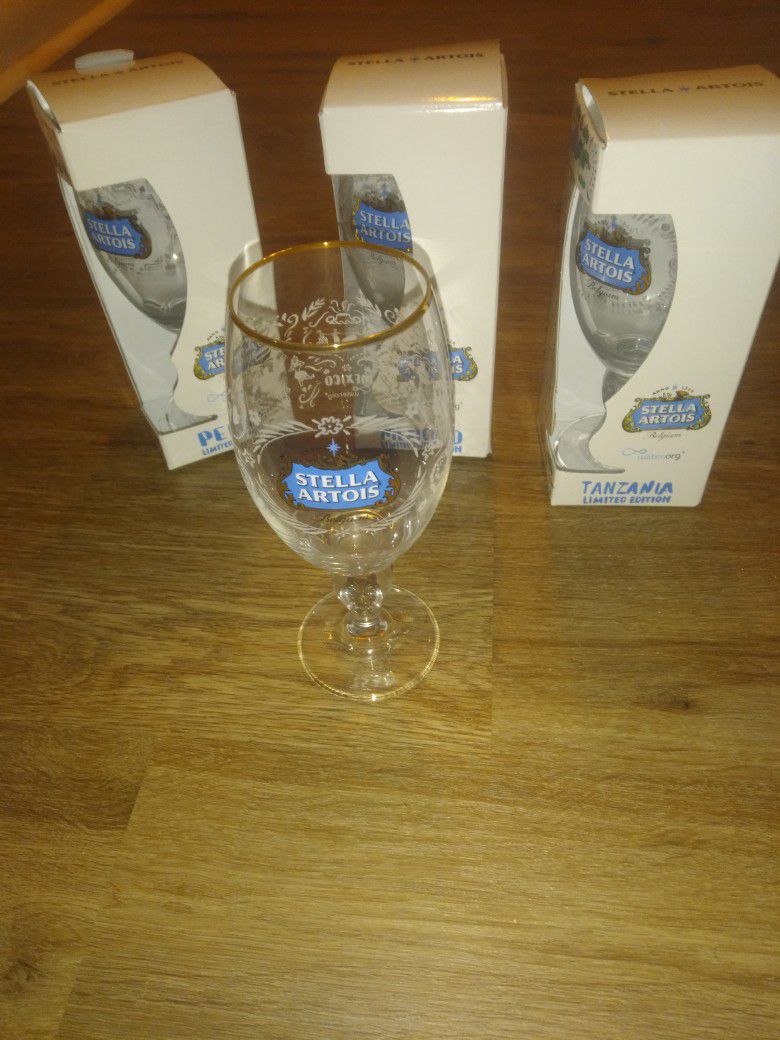 4 New In. Box Limited Edition Stella Artois Chalice Glasses