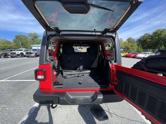 2021 Jeep Wrangler Thumbnail