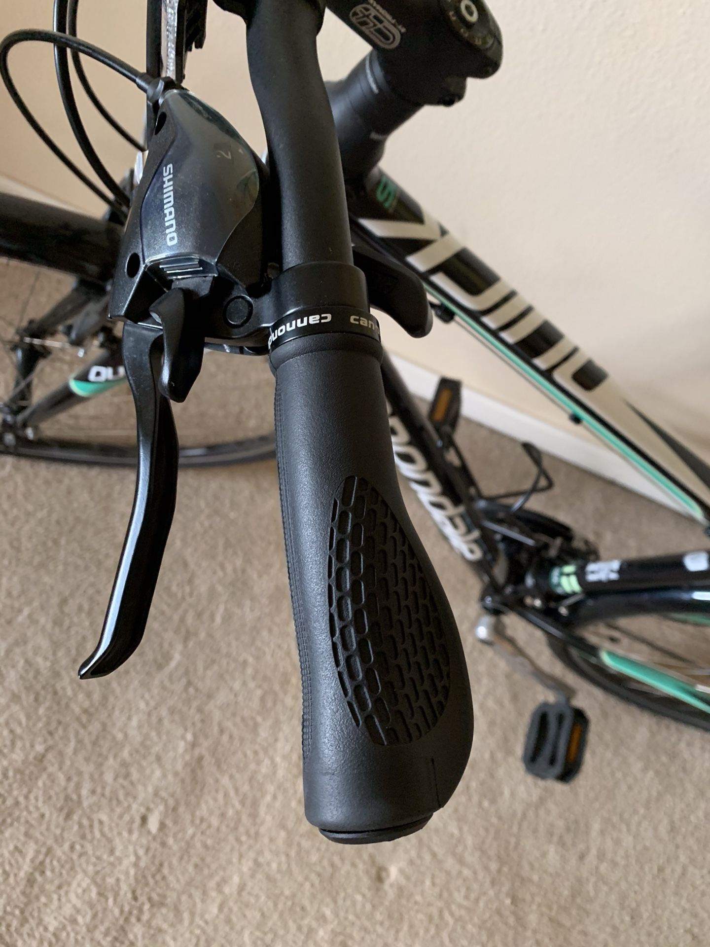 cannondale quick 6 hybrid