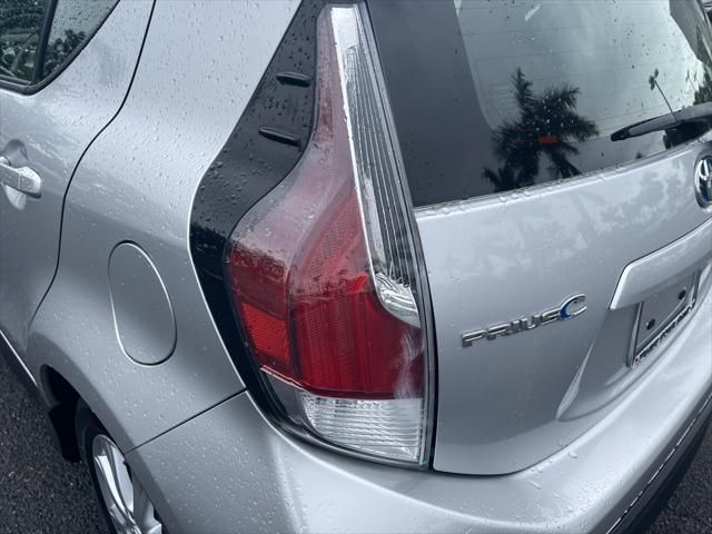 2017 Toyota Prius c
