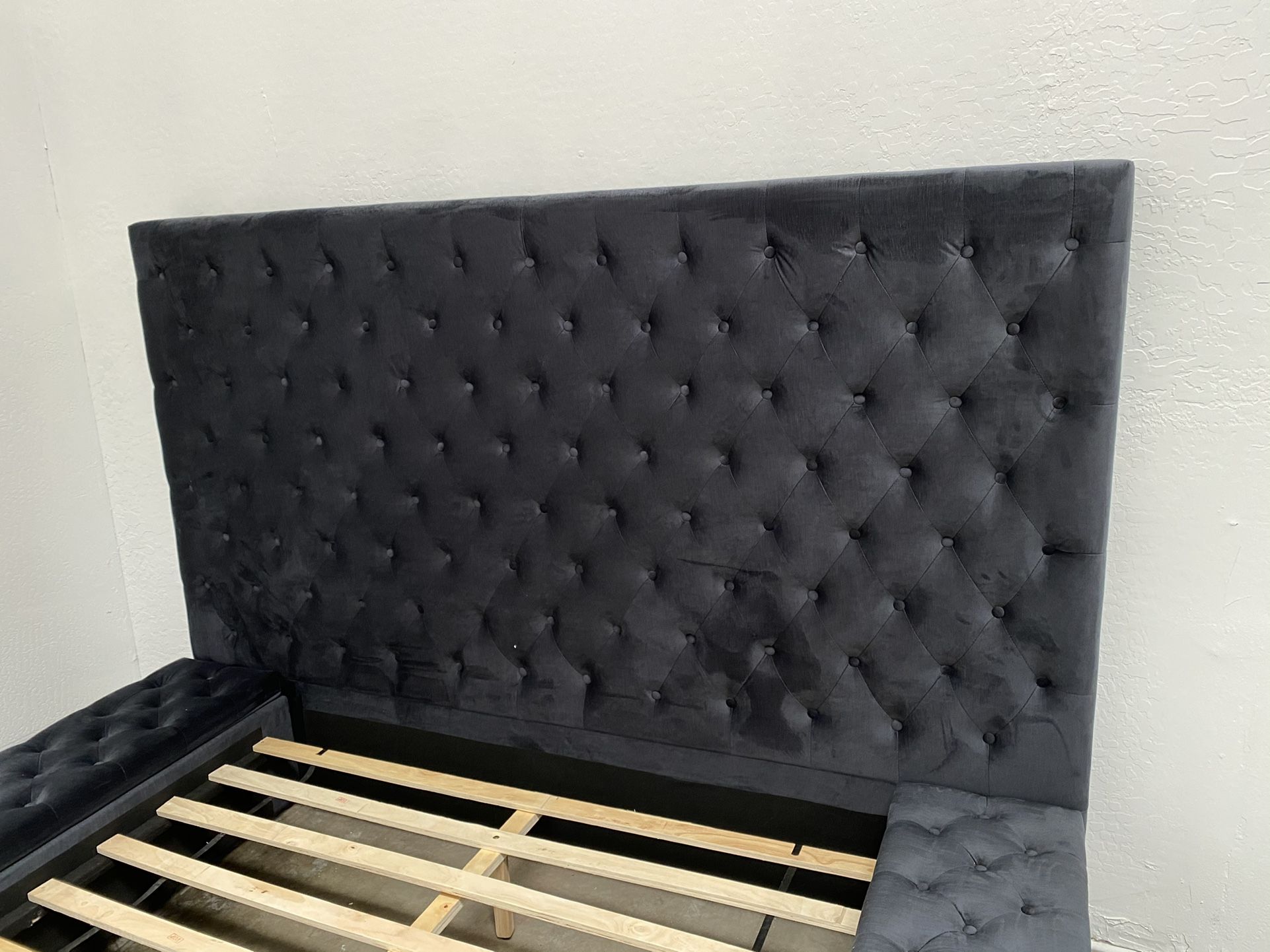 Queen Bed