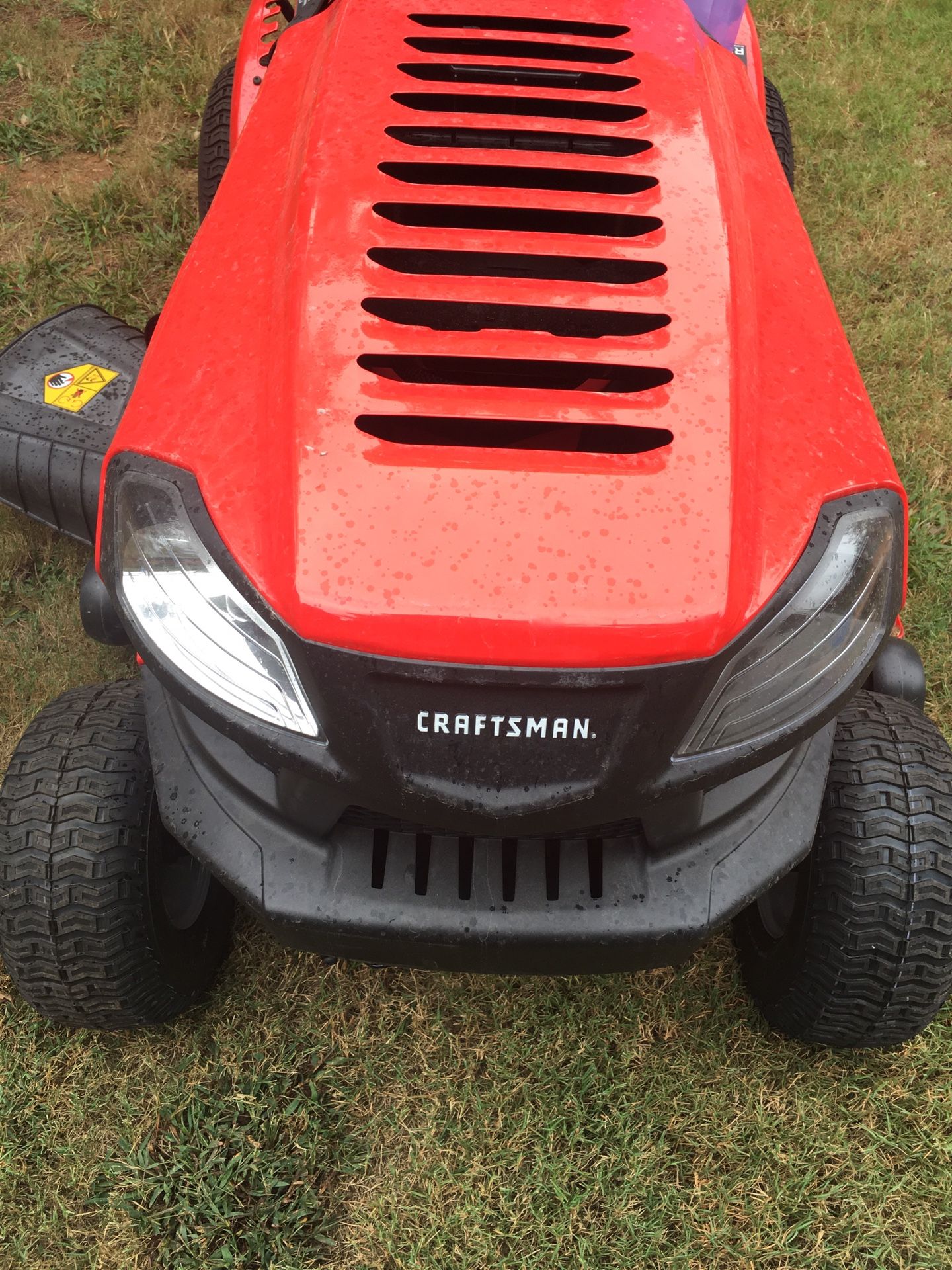 CRAFTSMAN T130 18.5HP Automatic 42in Riding Lawn Mower for Sale in