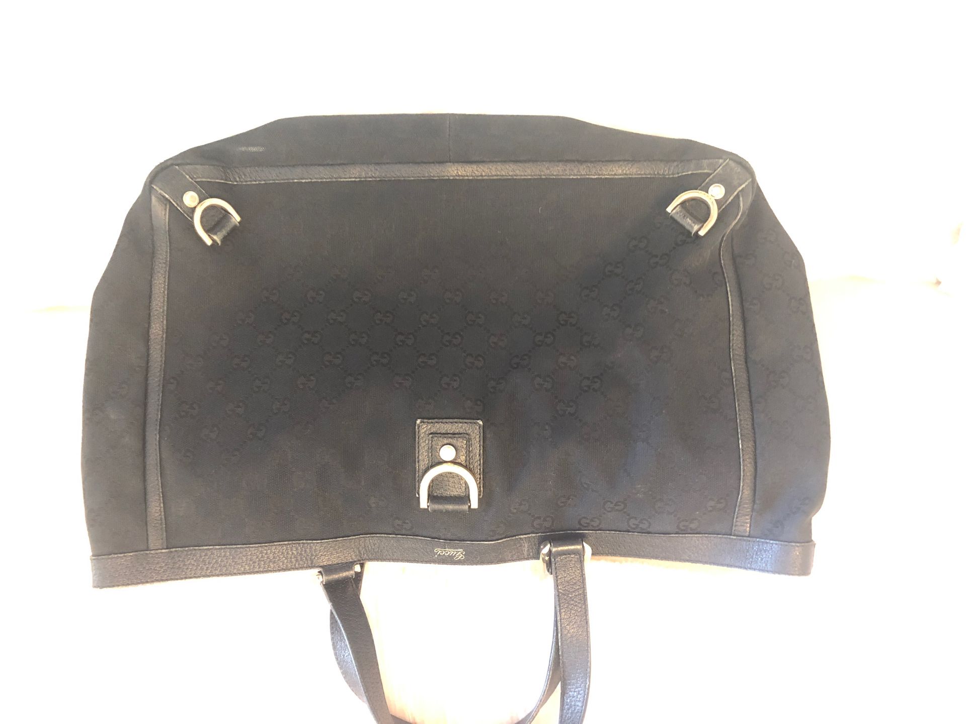 Gucci tote and wallet