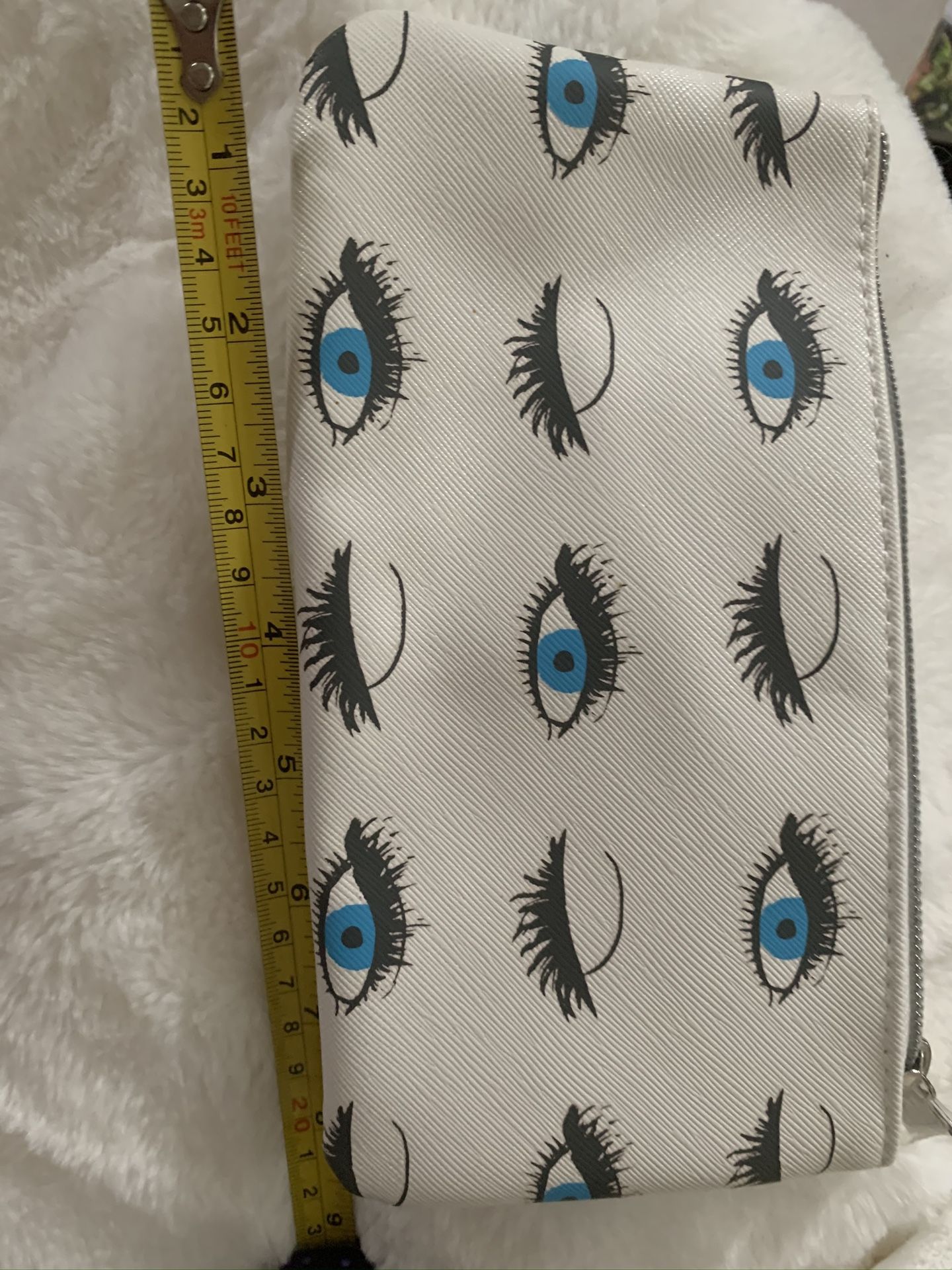 Makeup case Rodan & Fields Eyelash