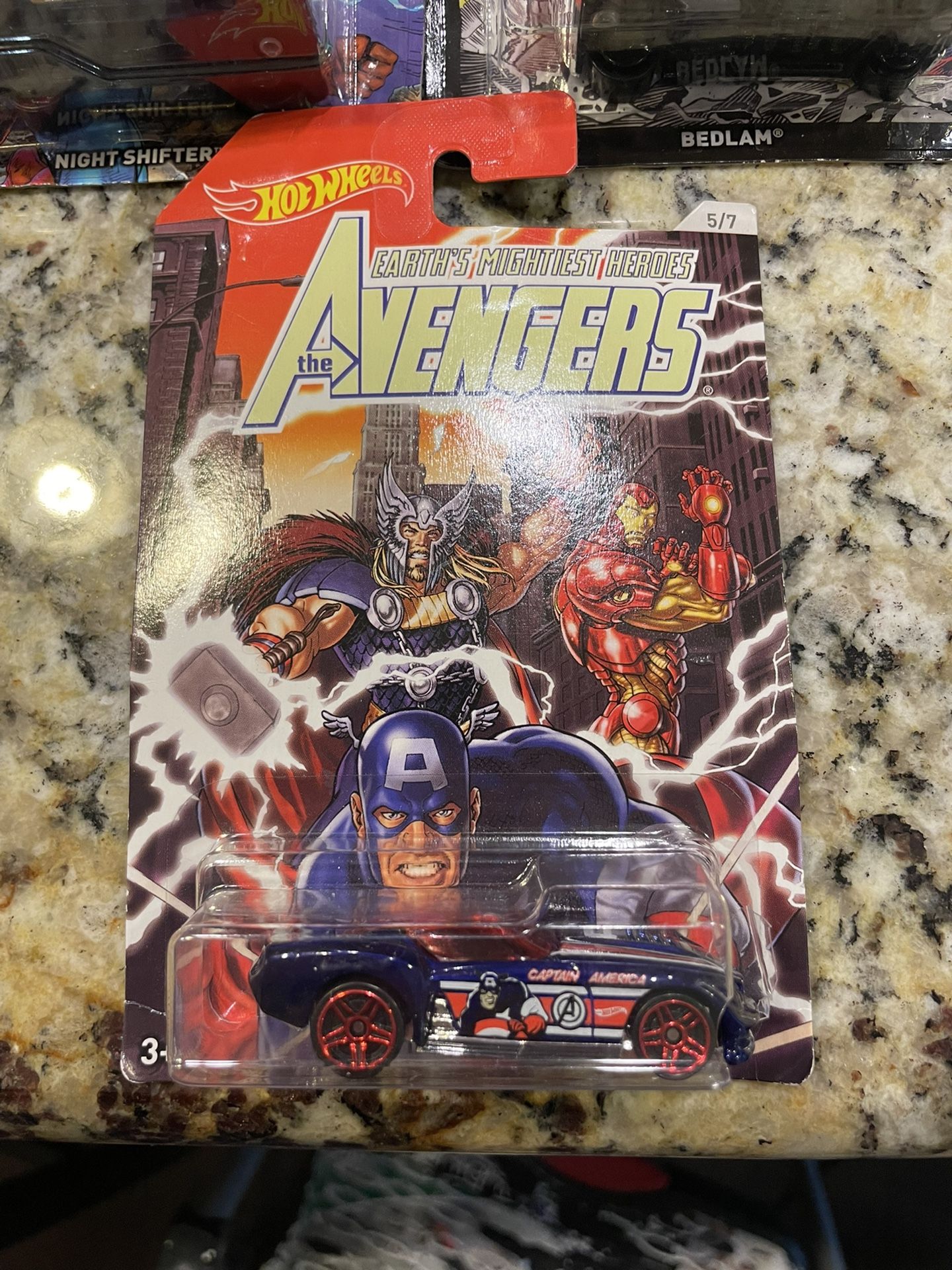 2015 Hot Wheels Captain America Complete Set of 8 With 3 0f The 7 2017 Wal-Mart Exclusive Avengers Set