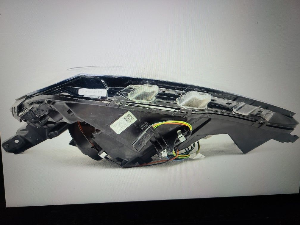 2014 2020 Chevy Impala Right Headlight OEM