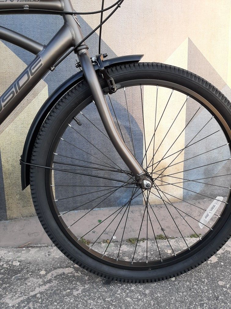 NEW! 26" Men's Cruiser Bike. 7 Speeds. Rider Height 5'2"- 5'10". PRICE IS FIRM! 🚲👩🔧🚴