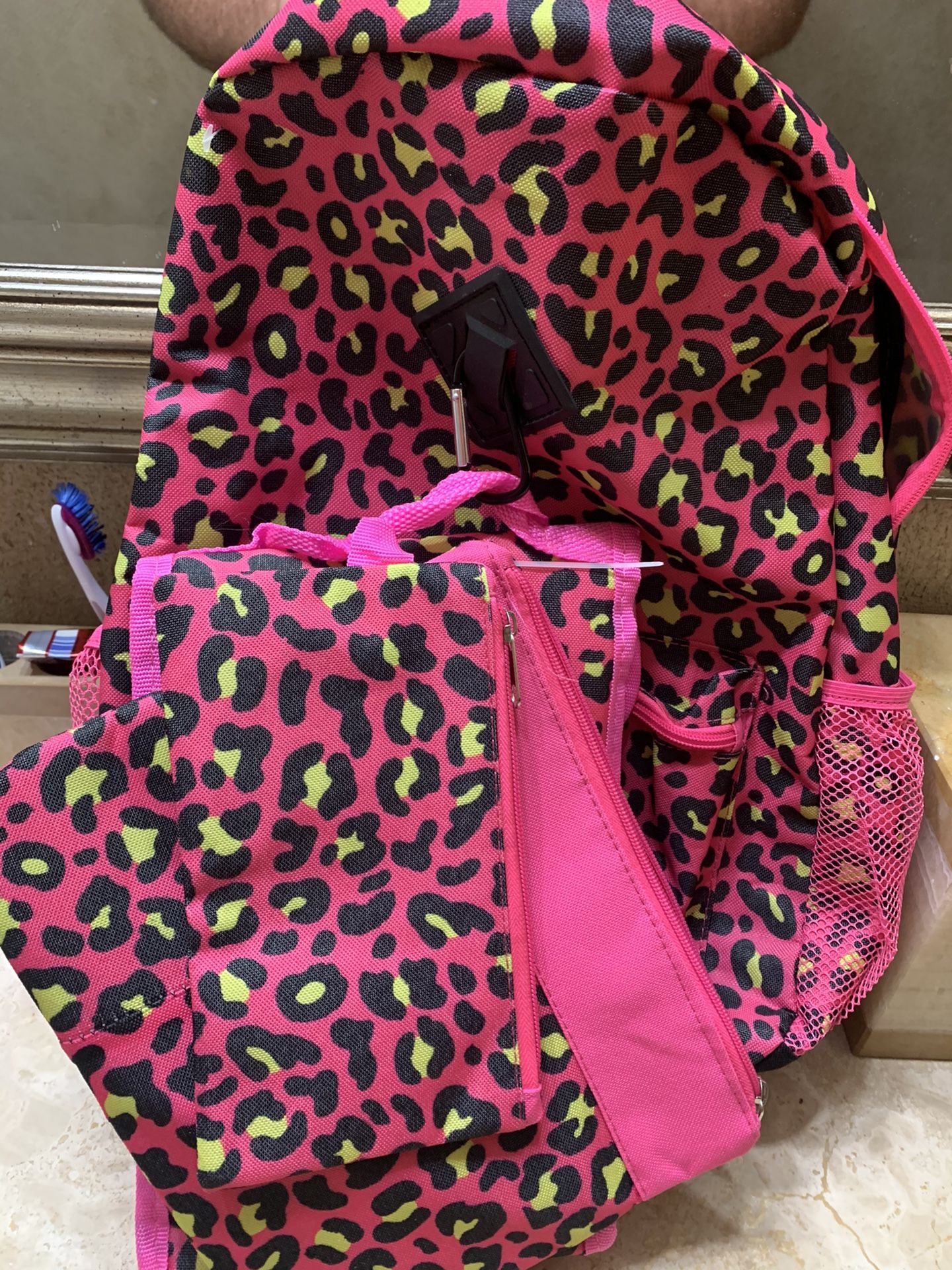 Girls Backpack 🎒 With Matching Lunch Bag And Pencil Holder