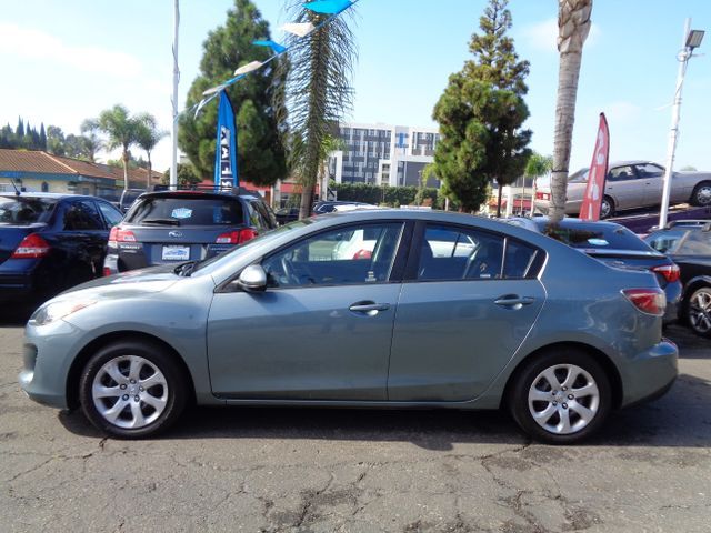 2012 MAZDA MAZDA3