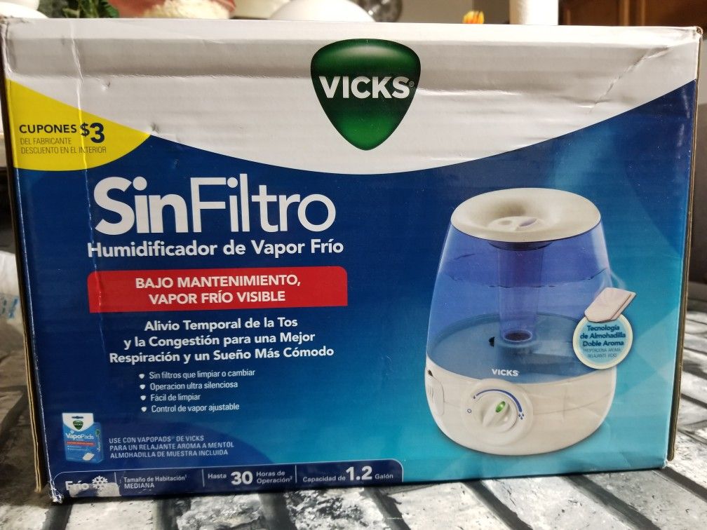 Vicks Filter Free Cool Mist Humidifier New