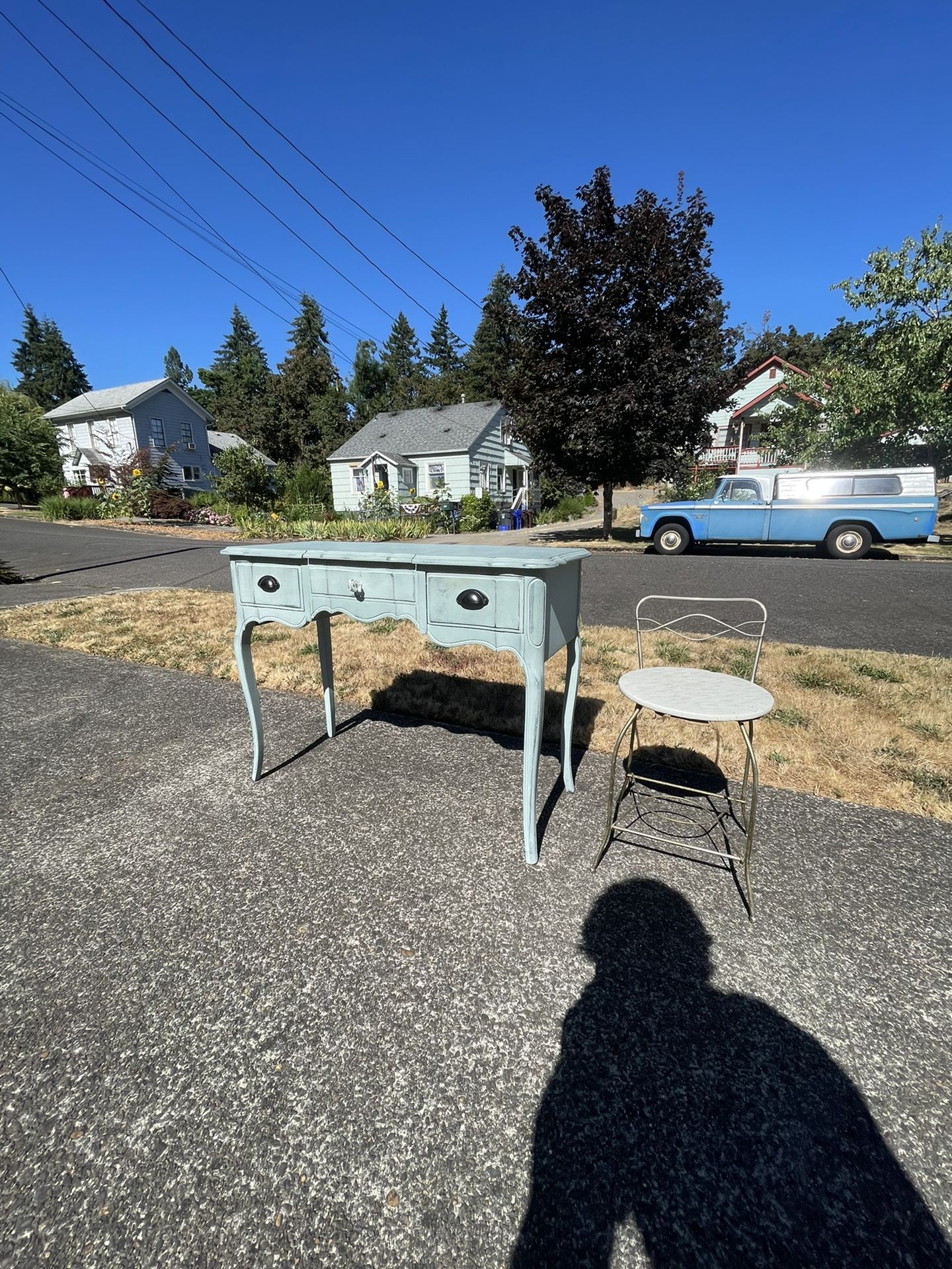 Antique Vanity Table