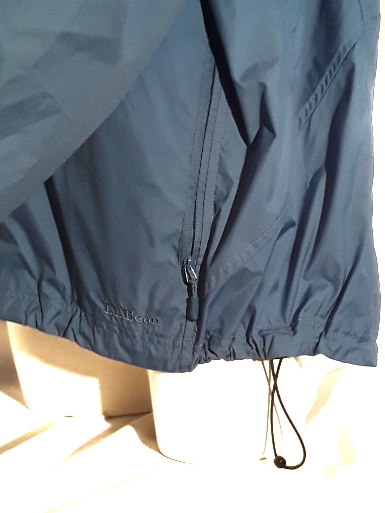 L.L. Bean rain/windbreaker Blue jacket