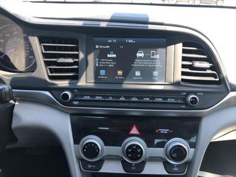 2019 Hyundai Elantra Thumbnail
