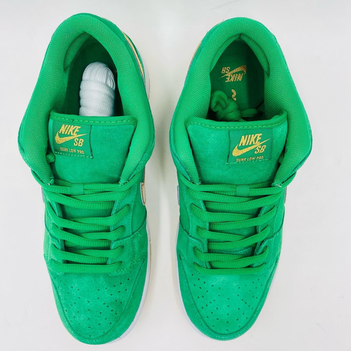 Nike SB Dunk Low Lucky Green St. Patricks Day Size 10.5
