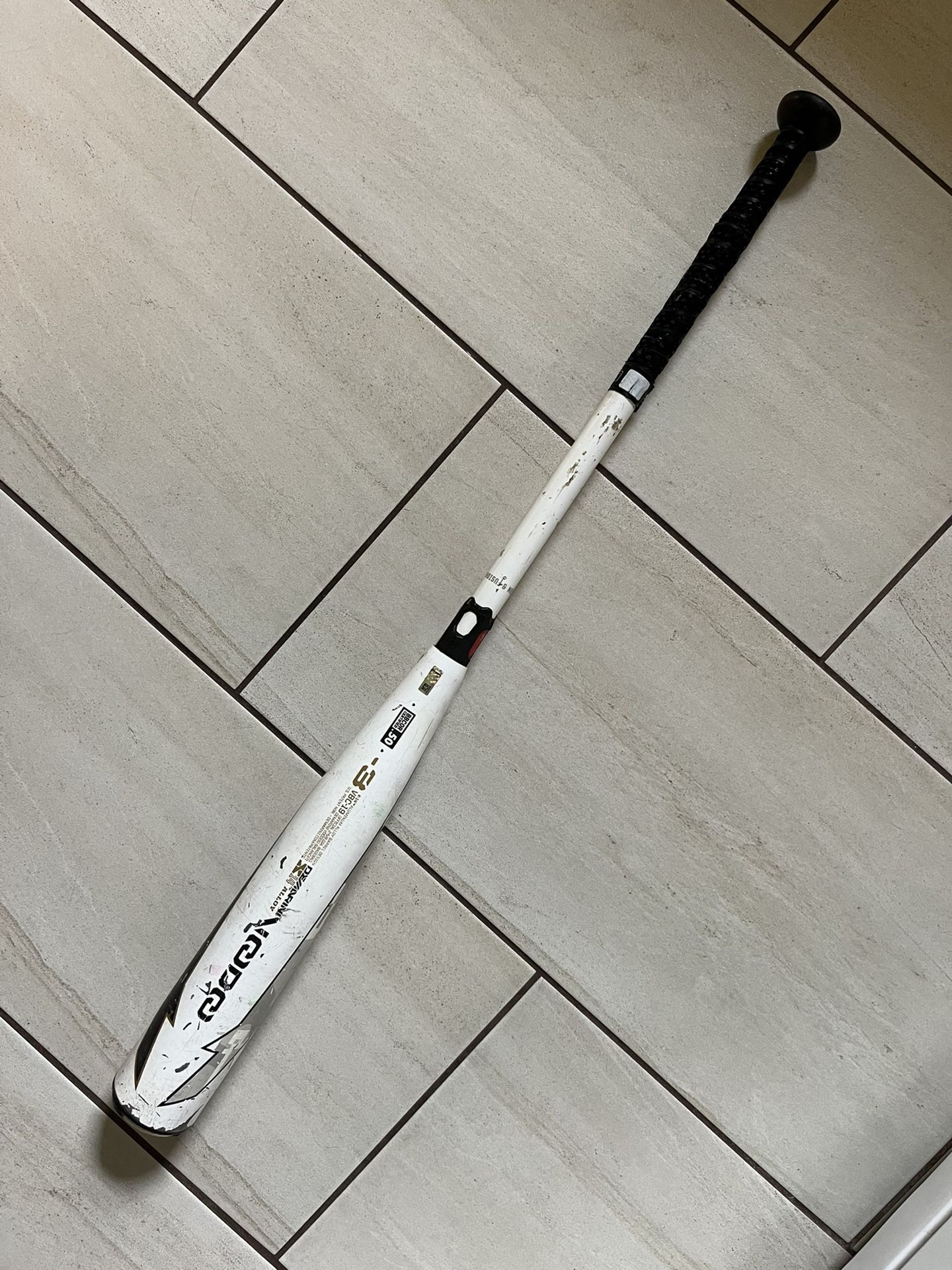DeMarini Voodo 30oz 33” (-3) BBCOR Bat