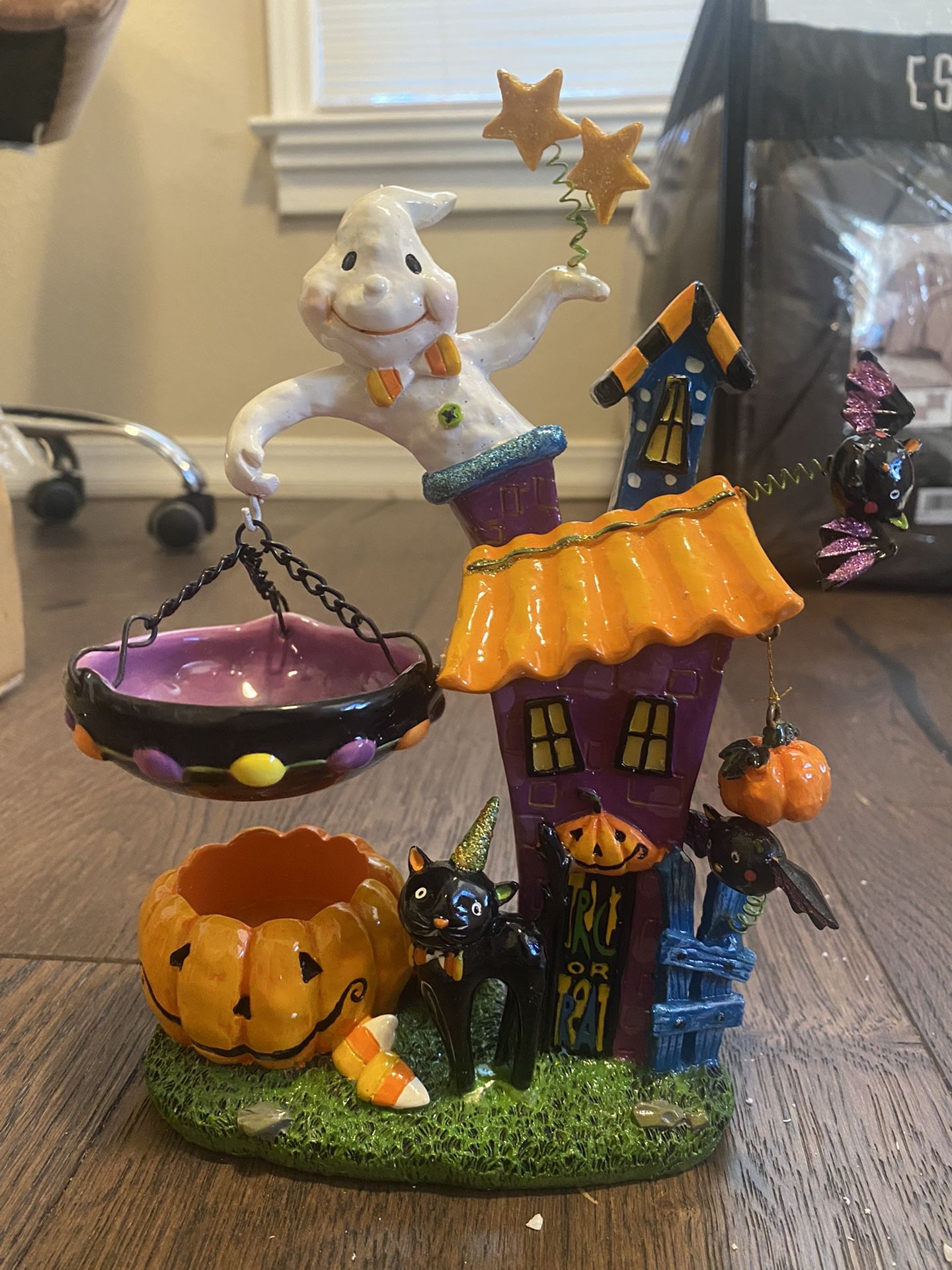 Halloween Decor