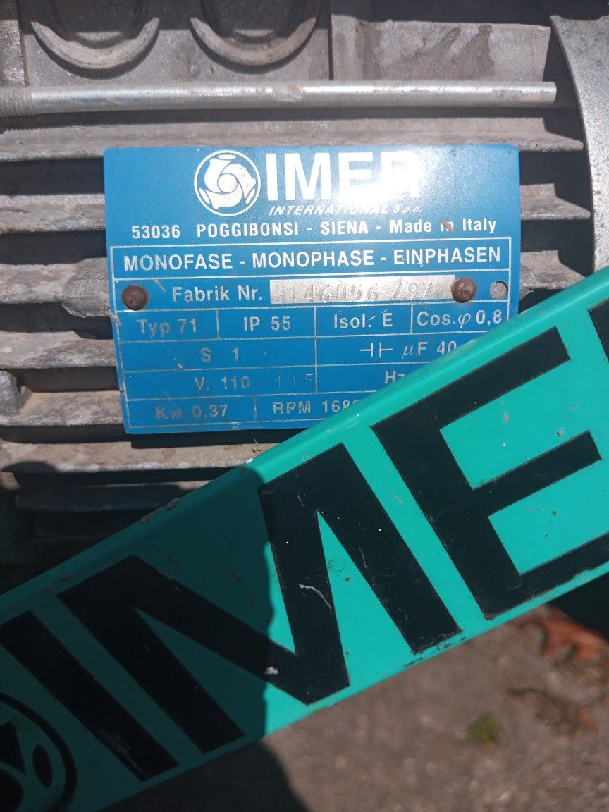 Imer Electric Concrete Mixer 5 cu. ft.