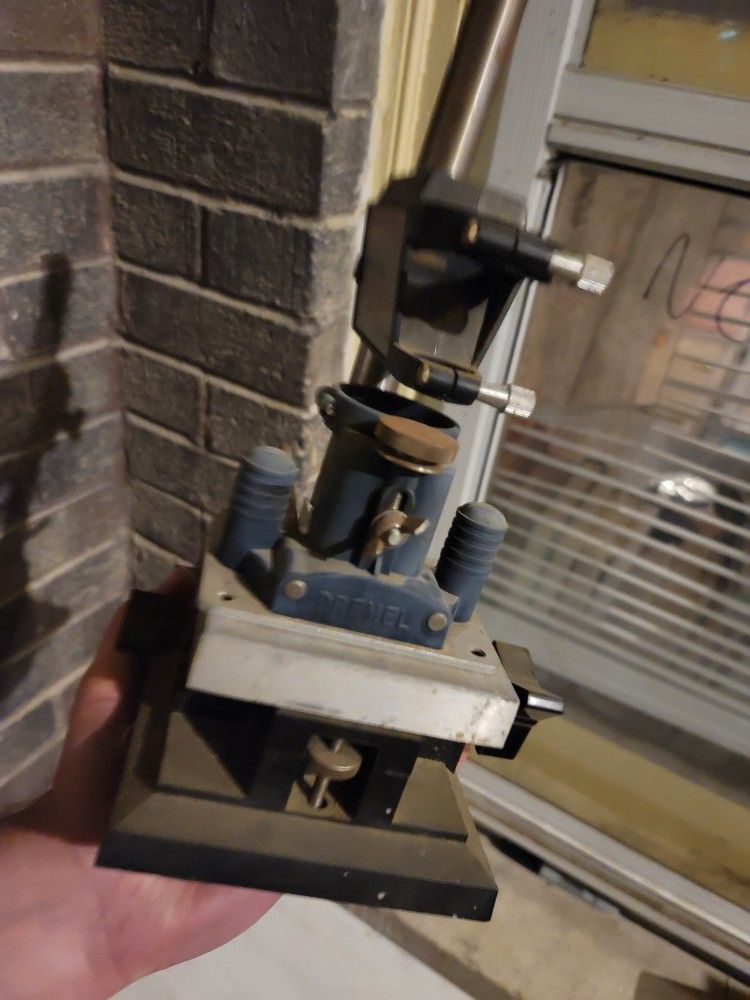 2 Dremel Tools And Vise And Attachments