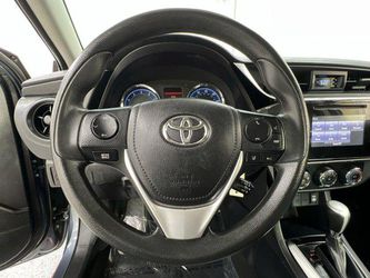 2017 Toyota Corolla Thumbnail