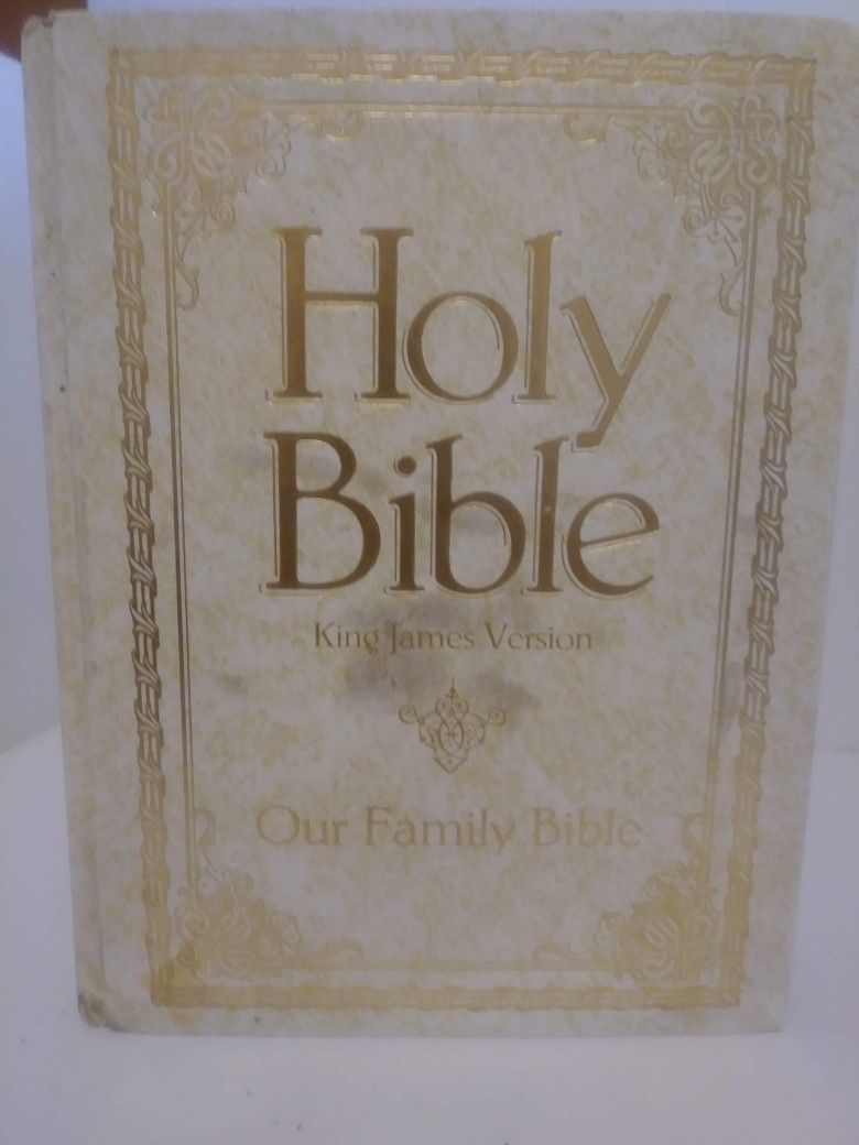 Holy Bible King James Version Our Family Red Letter edition Dictionary 1971