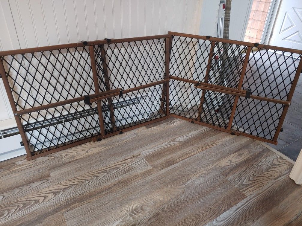Adjustable Gates