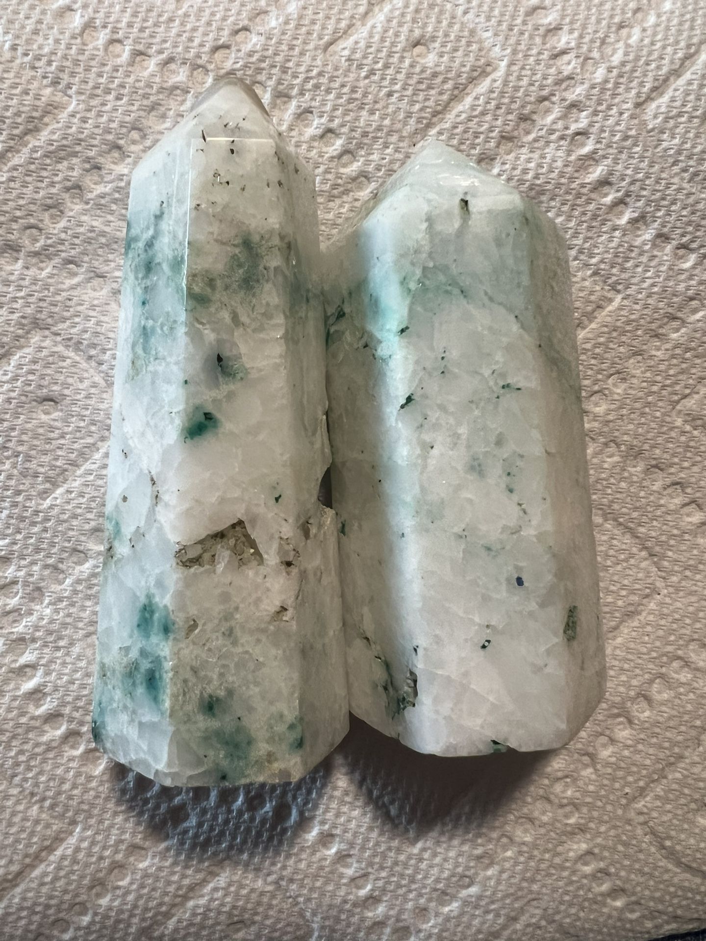 Natural crystal Towers