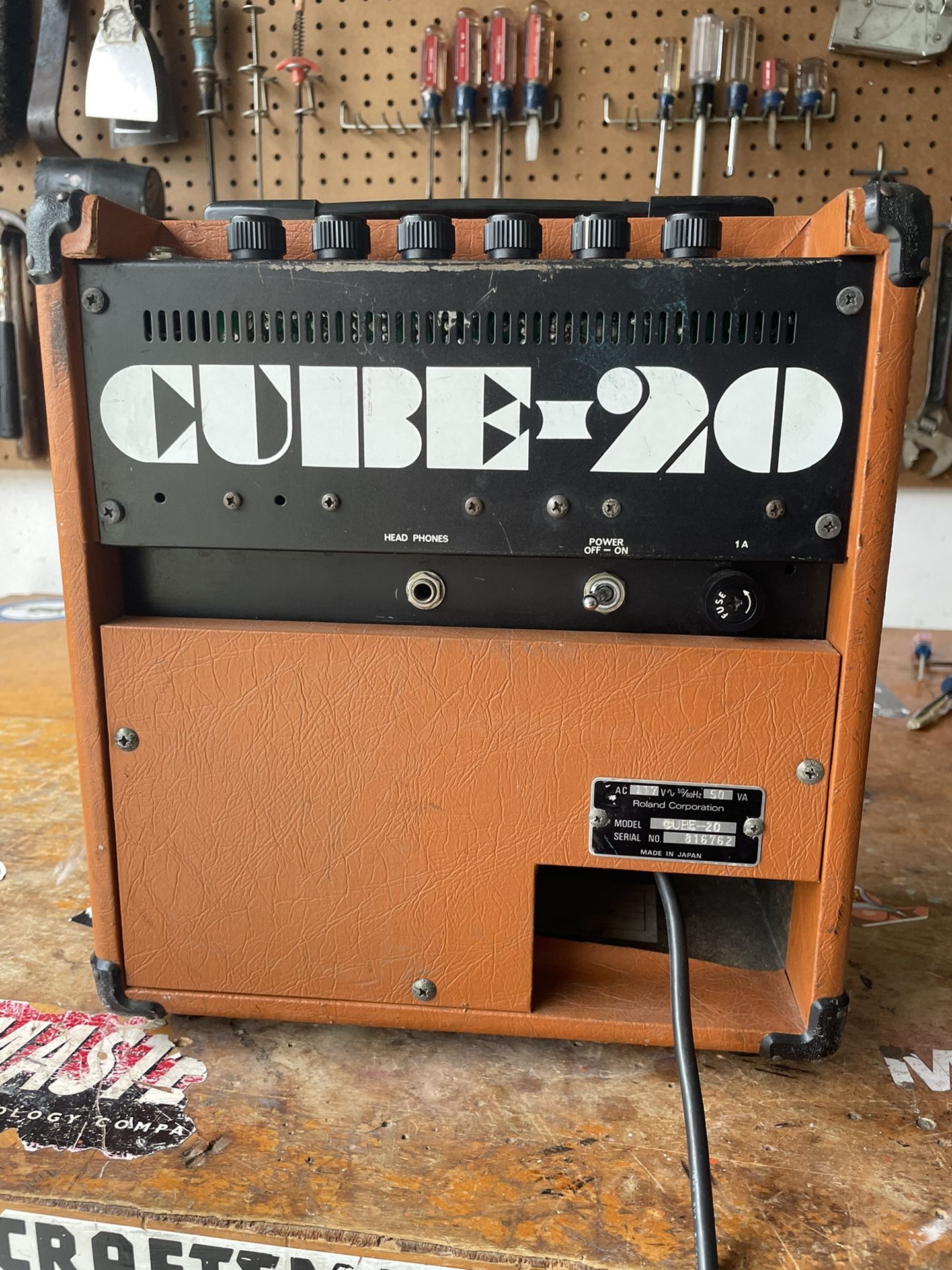 Roland Cube 20 Electric Guitar Amplifier Amp