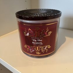 1 Bath and Body Works Candle (various available!) Thumbnail