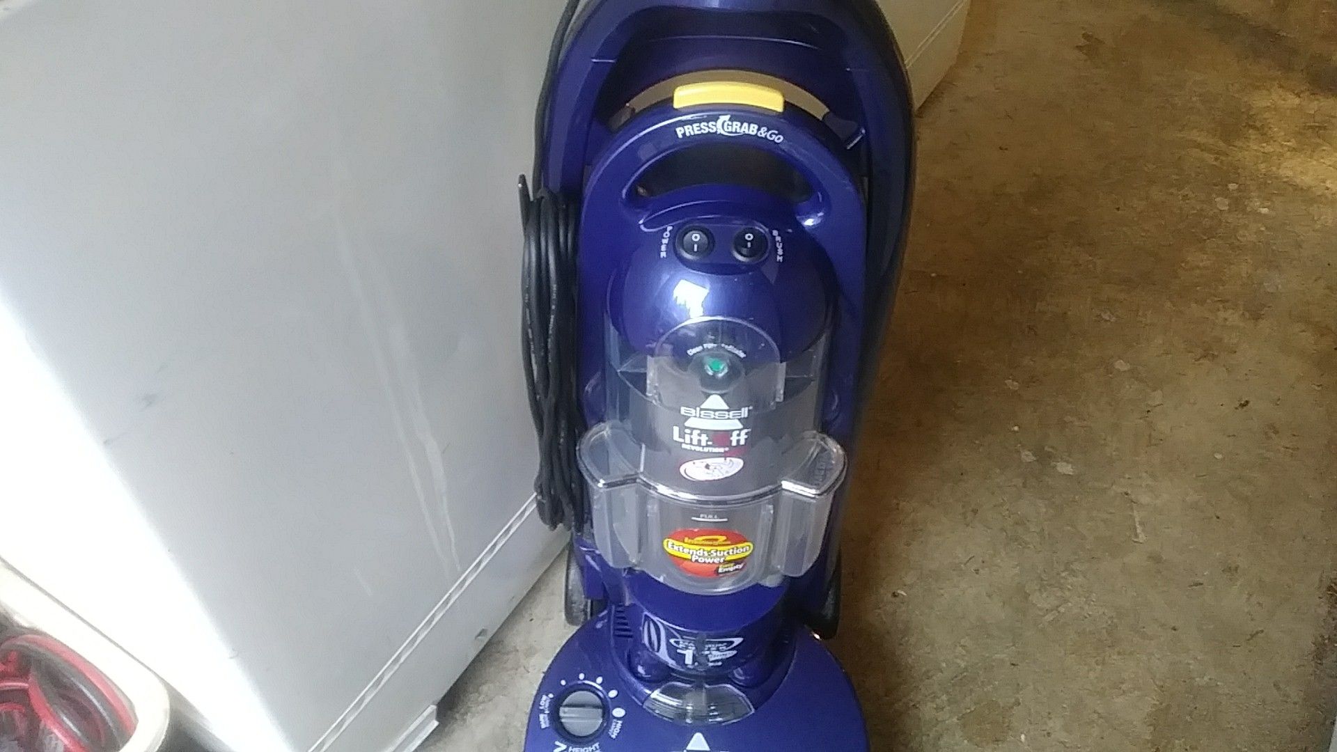 Like New! Bissell Lift-Off Revolution *pet* Bagless Vacuum for Sale in ...