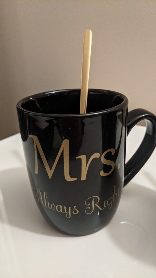Mr &Mrs Mugs
